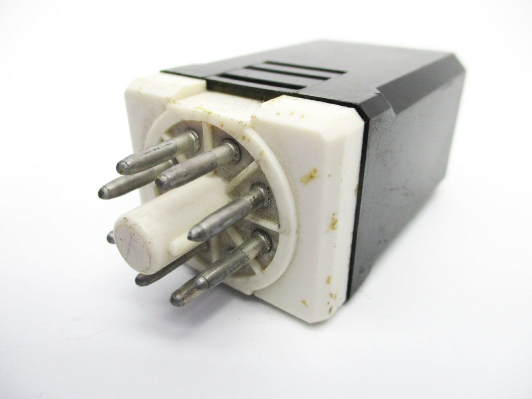 CUSTOM CONTROL CCM-11 120VAC 10A UNMP