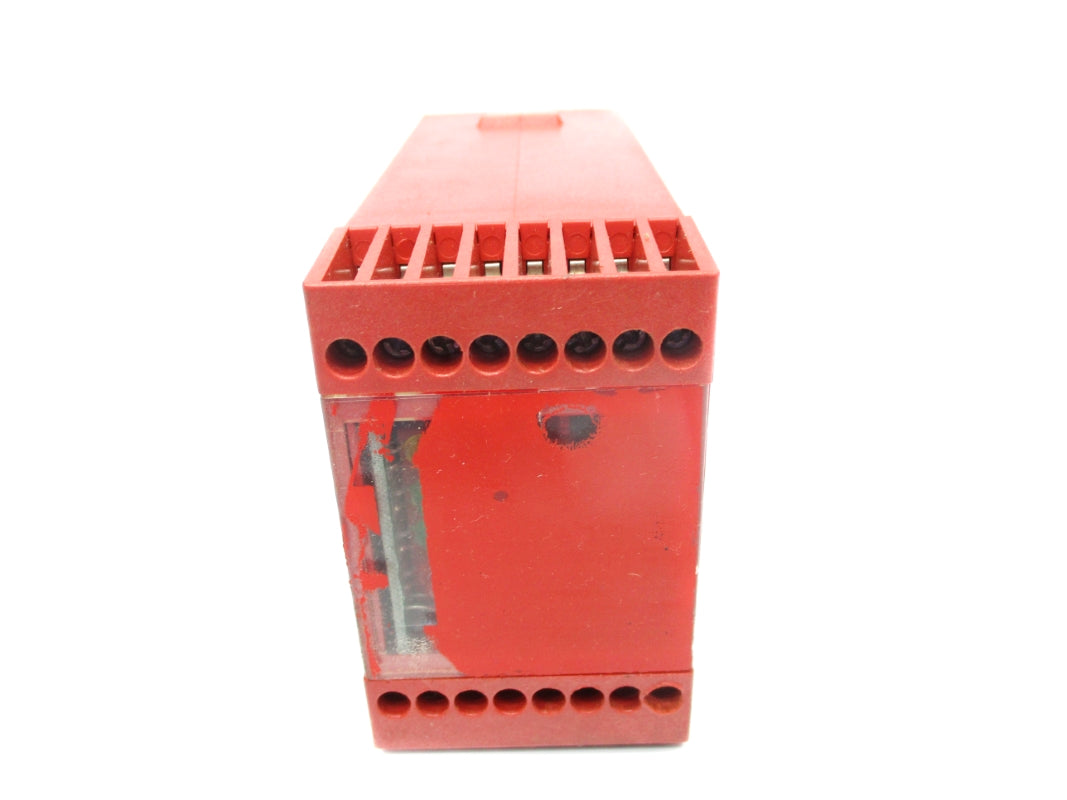 ALLEN BRADLEY 440R-C23017 SER. A 24VAC/DC UNMP