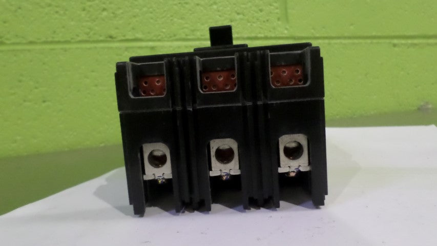 FUJI ELECTRIC BUESB3015L CIRCUIT BREAKER *NEW IN BOX*