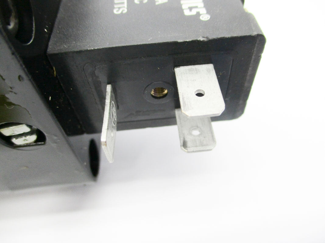 NUMATICS S32C-06BK 150PSI 24VDC UNMP