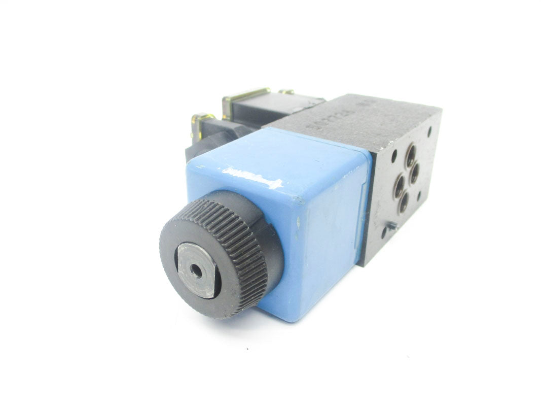 VICKERS DG4V3S2AMFTWLB560 02-109571 110-120V 5000PSI UNMP