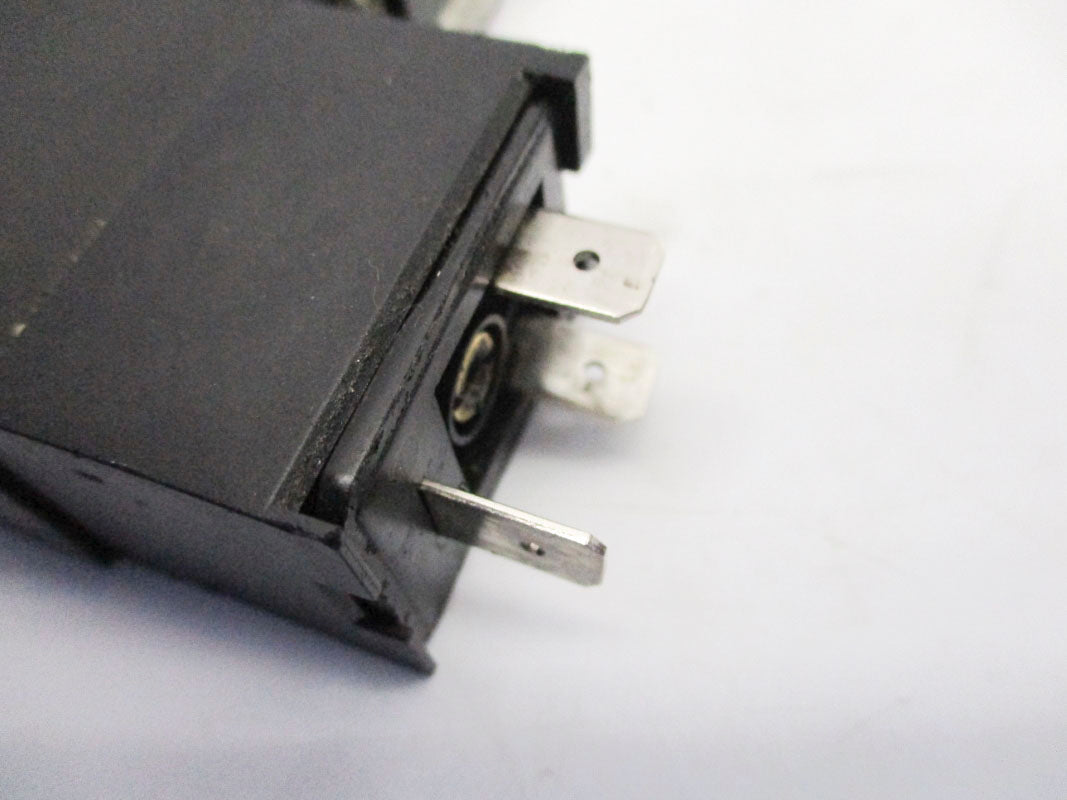 SMC NVFS2210-3DZ 88-138VAC UNMP