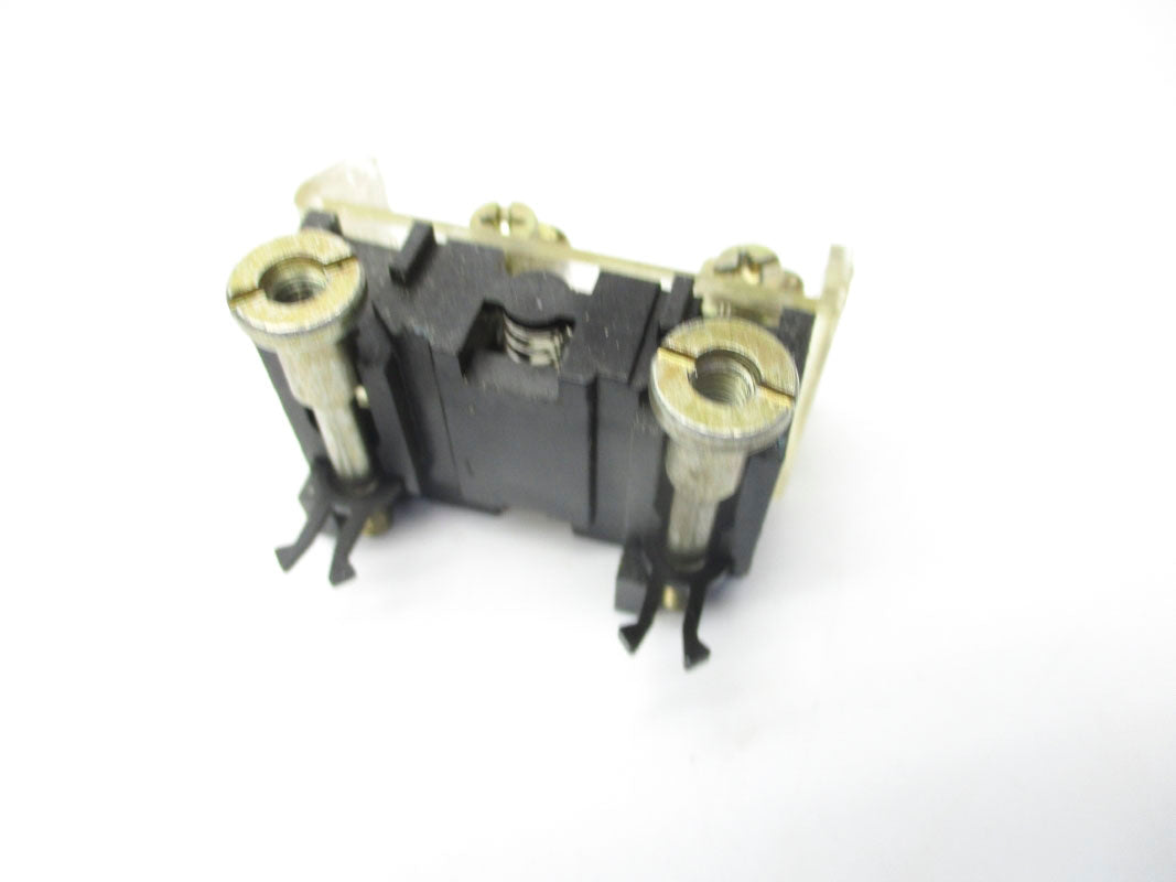 ALLEN BRADLEY 800T-XD1 SER. D 600VAC NSNP
