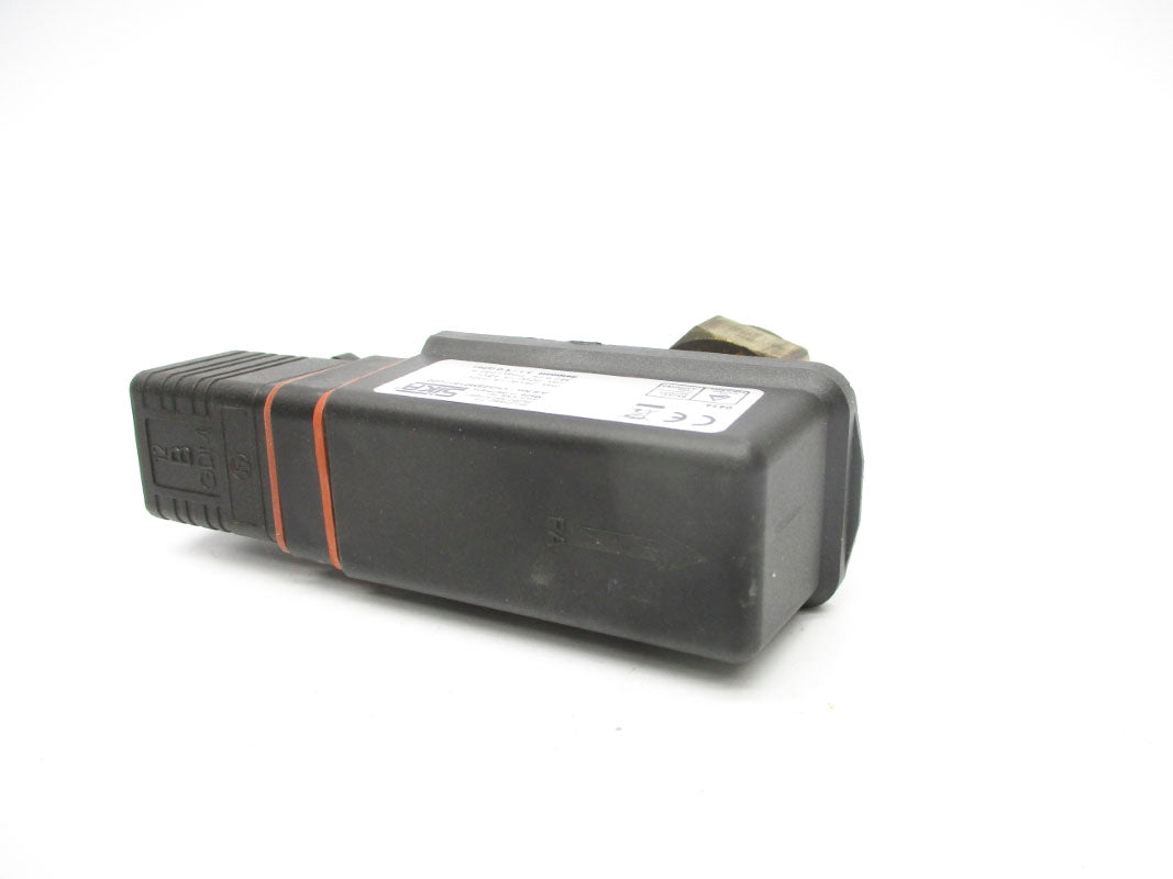 SIKA VHS25M01971U20 230V 1A 362.5PSI NSNP