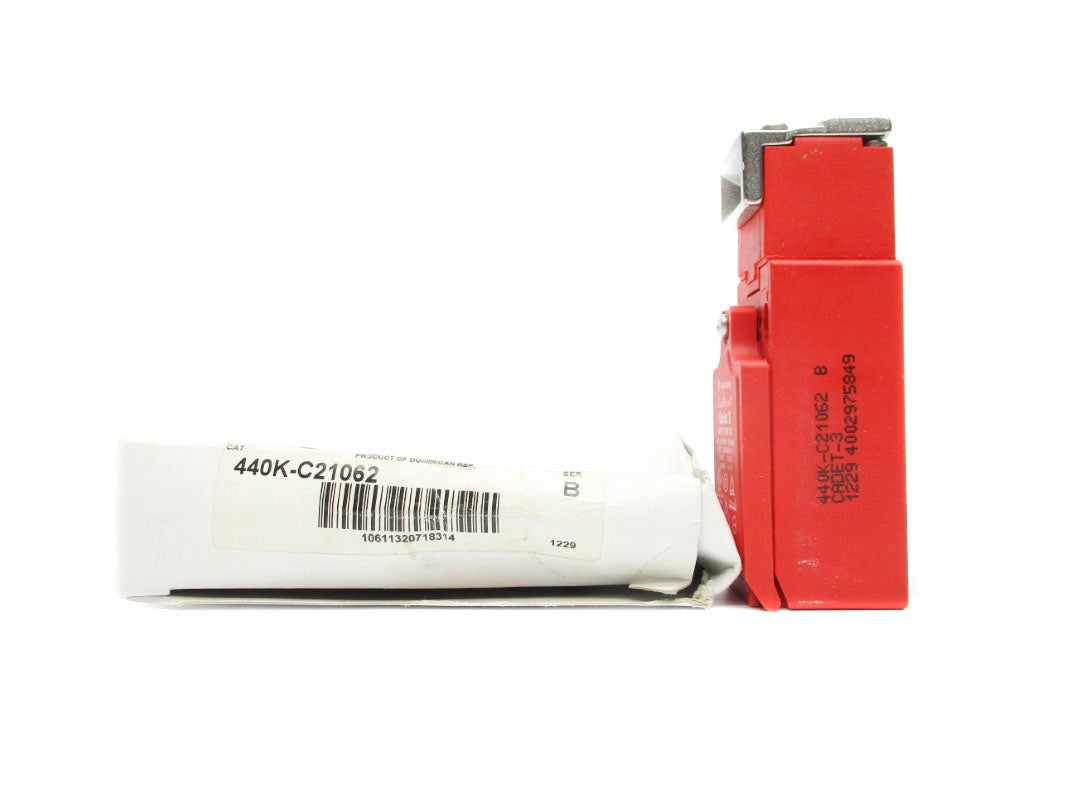 ALLEN BRADLEY 440K-C21062 SER. B (WH) NSMP