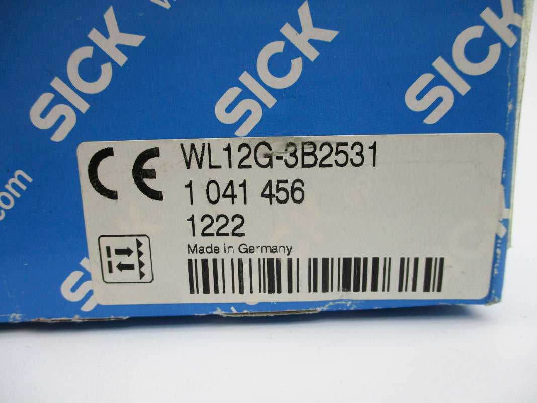 SICK WL12G-3B2531 1041456 10-30VDC NSMP