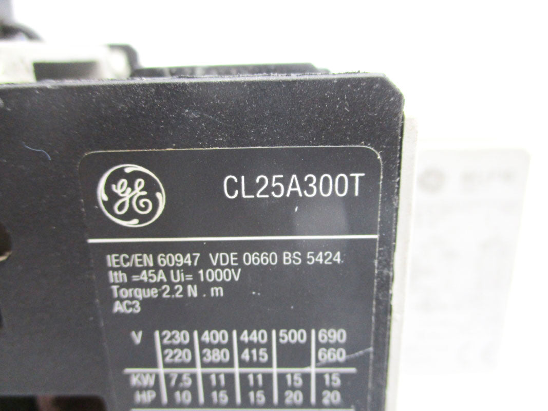 GENERAL ELECTRIC CL25A300T 110/120V 45A UNMP