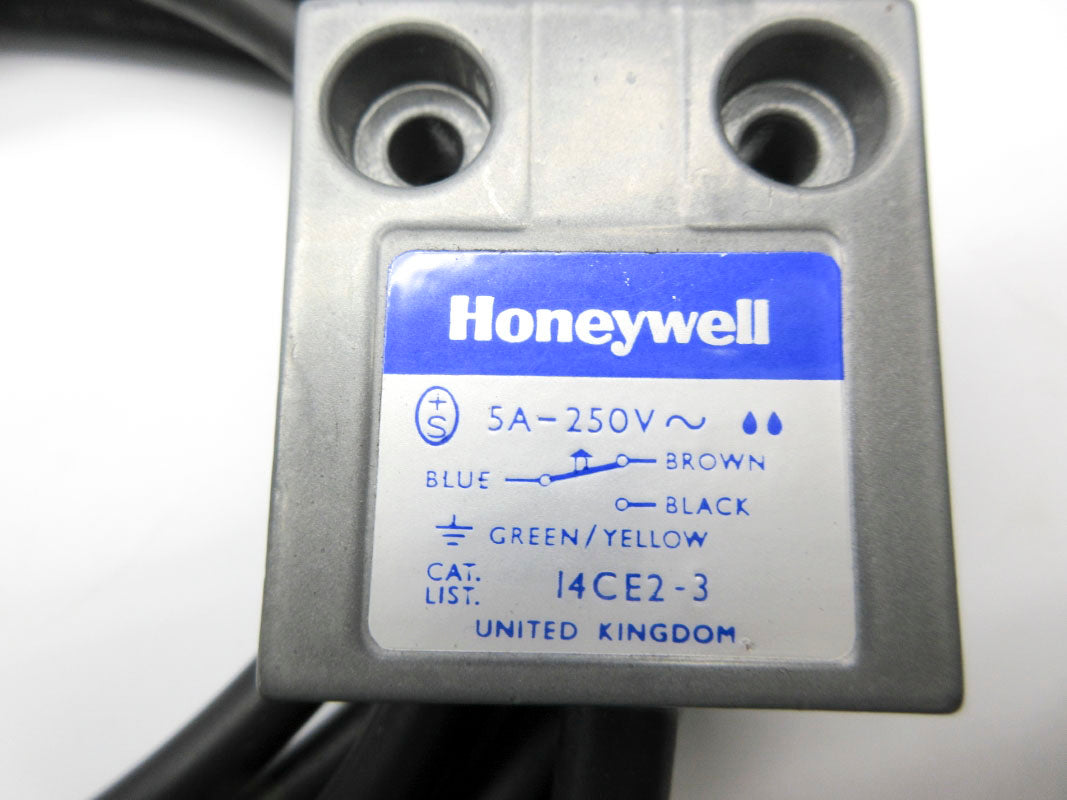 HONEYWELL 14CE2-3 5A 250V NSNP