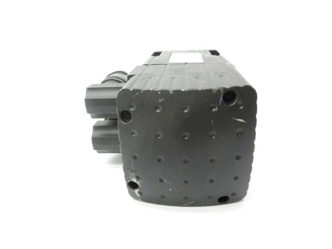 MOOG G423-424 G3L15 325V 3.2A UNMP