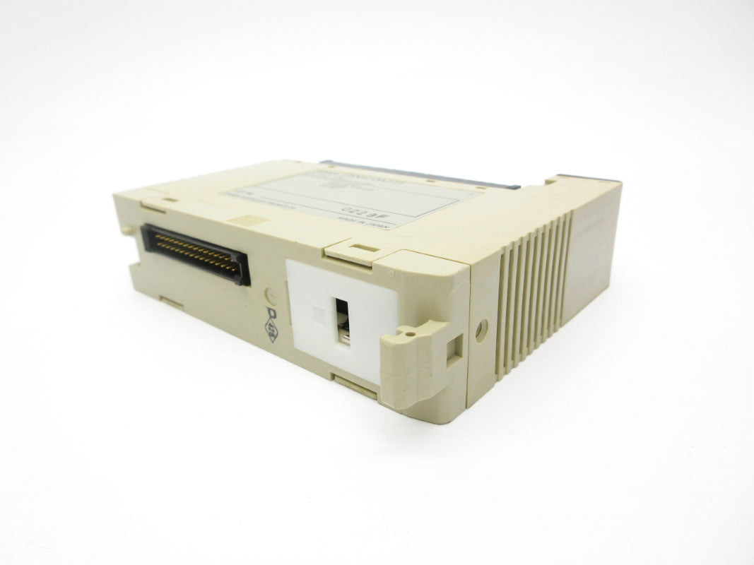 OMRON C200H-OA221 240VAC 4A NSNP