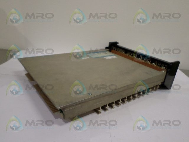 GOULD AS-B246-501 ISOLATED OUTPUT MODULE *NEW NO BOX*