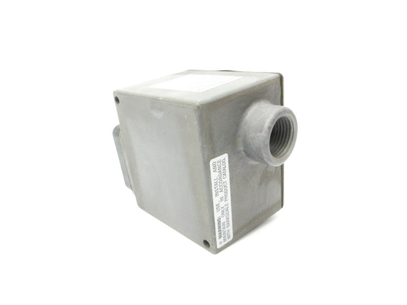 BARKSDALE E1H-H15-P6-PLS 600V 10A 400PSI NSMP