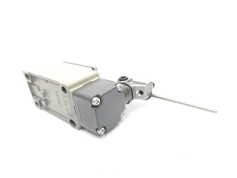 OMRON D4B-4117N 400V 2A NSNP