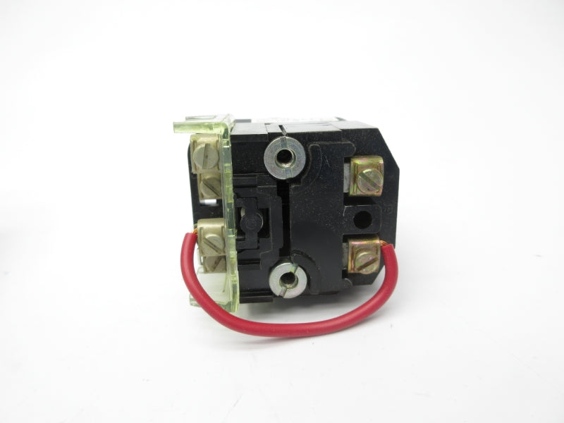 ALLEN BRADLEY 800T-PTF16R SER. T 110/120V (BK/YL) NSMP