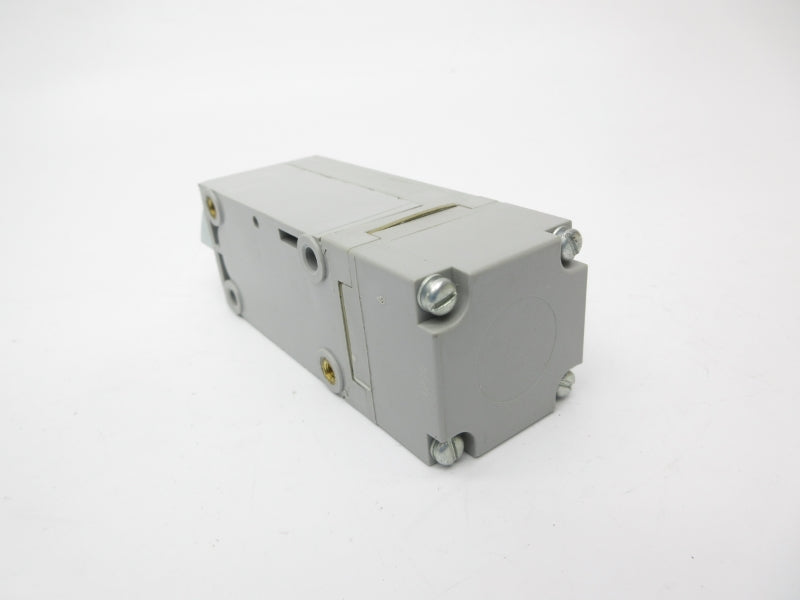 ALLEN BRADLEY 802PR-LAAA3 SER. C 102-132VAC 10A 1/2-14" (WH) NSMP