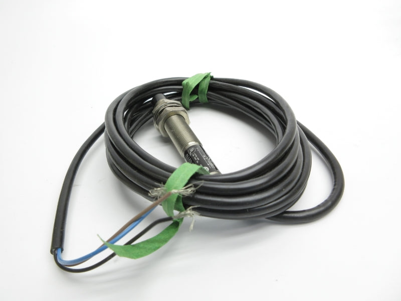 ALLEN BRADLEY 871T-L4B12 SER. A 10-30VDC (BK/YL) NSMP
