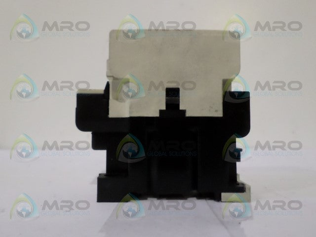 MITSUBISHI S-N11 MAGNETIC CONTACTOR *USED*