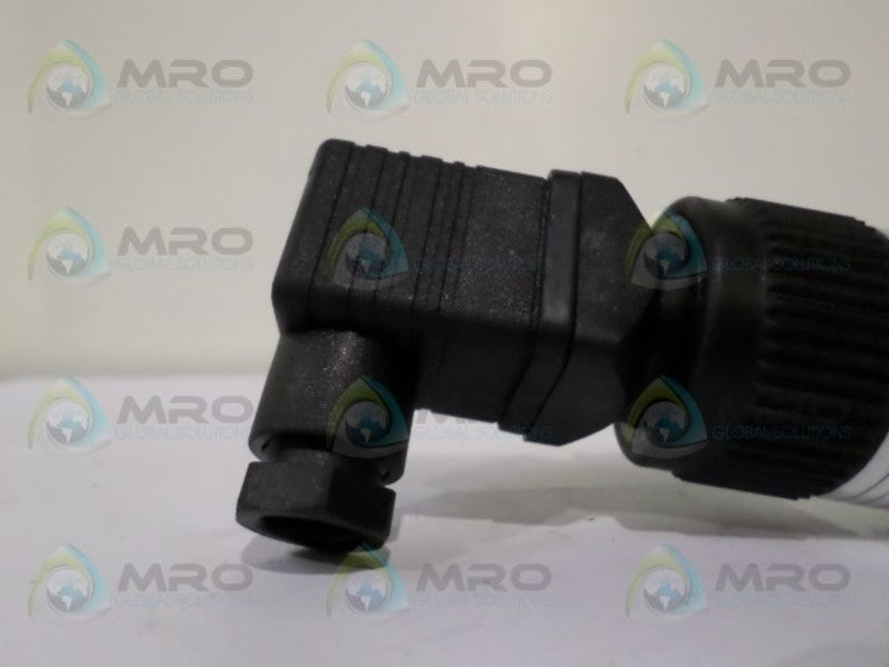 BARKSDALE 96211-BB3-T2 PRESSURE SWITCH *USED*