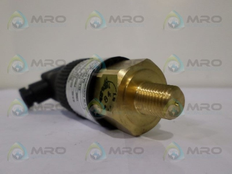 BARKSDALE 96211-BB3-T2 PRESSURE SWITCH *USED*