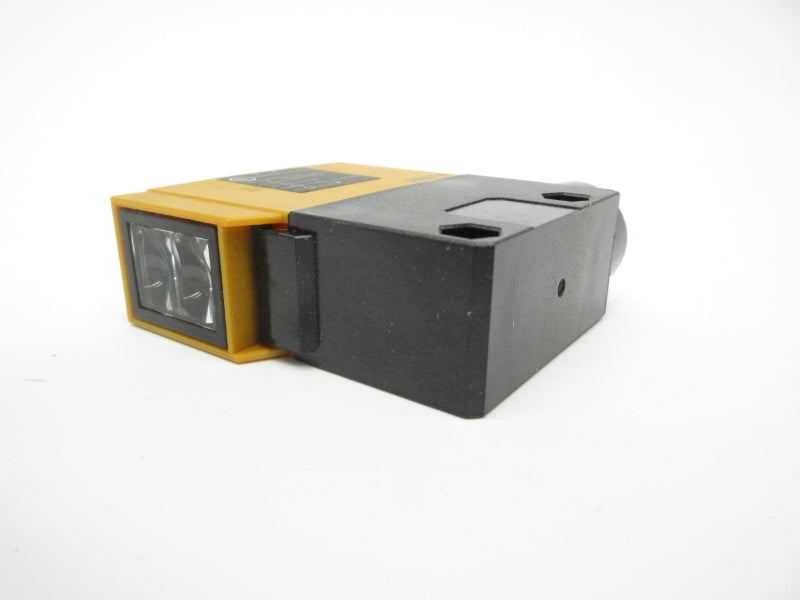 OMRON E3A2-R3M4D NSNP