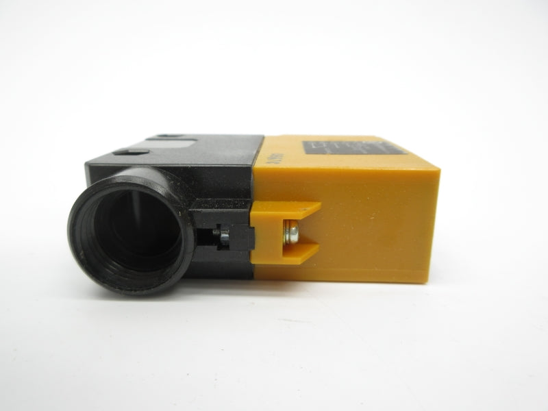 OMRON E3A2-R3M4D NSNP