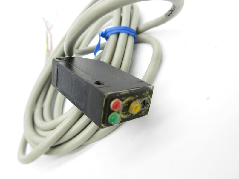 OMRON E3V-DS70C43S 12-24VDC NSNP