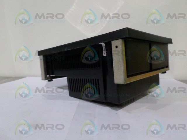 TOTAL CONTROLS SMART TOUCH HMI90100A2P OPERATOR INTERFACE *USED*