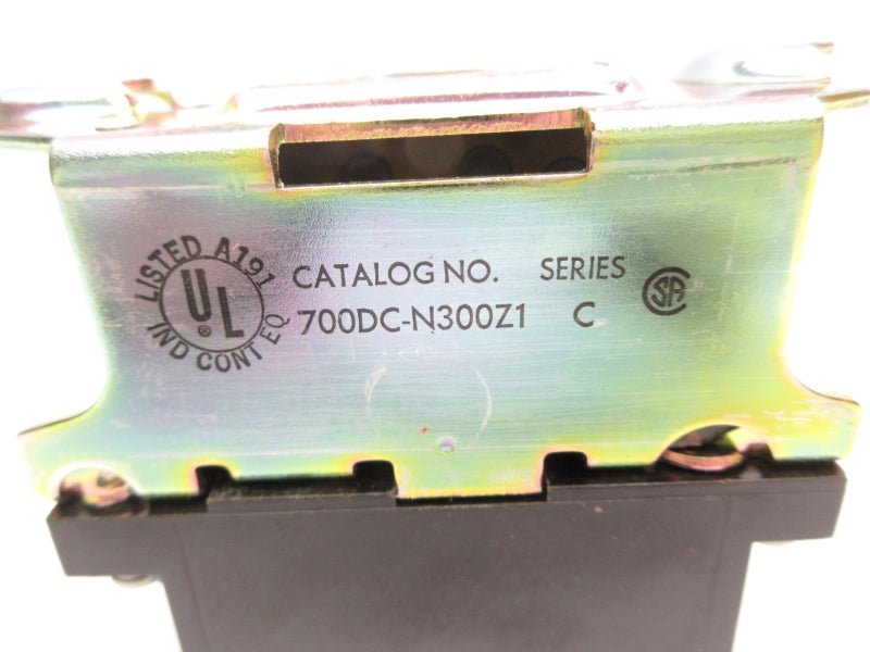 ALLEN BRADLEY 700DC-N300Z1 SER. C 115-125VDC NSNP