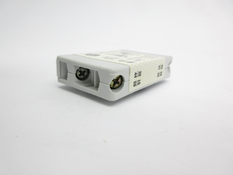 ALLEN BRADLEY 194E-A40-PII SER. A 600VAC 10A NSNP