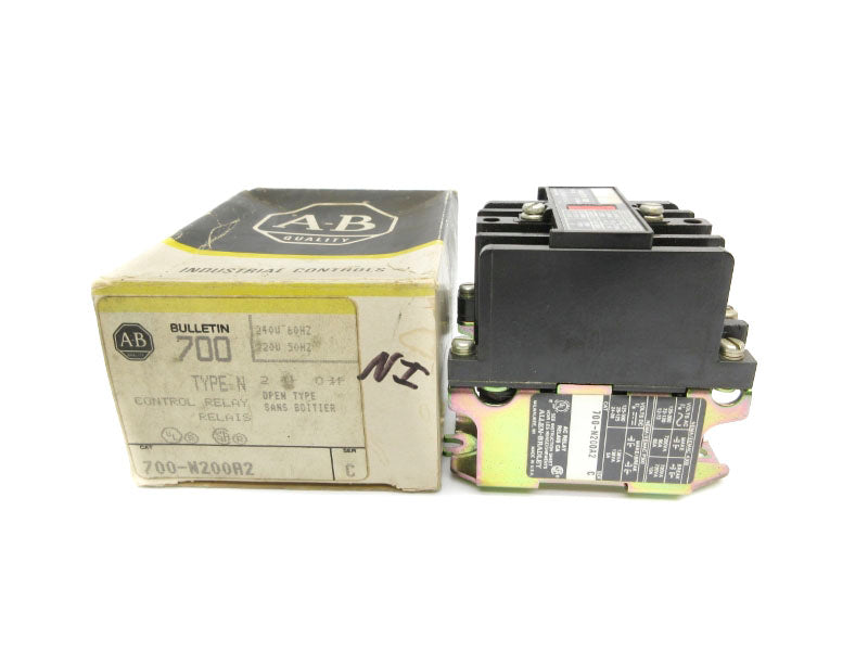 ALLEN BRADLEY 700-N200A2 SER. C 220/240V 60A (BK/YL) NSMP