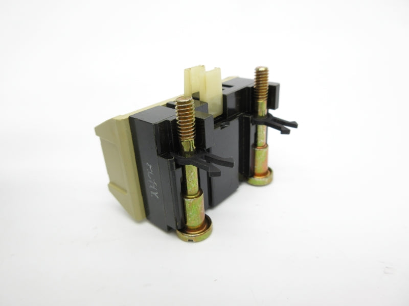 ALLEN BRADLEY 800T-XA4R SER. A 30VDC NSNP