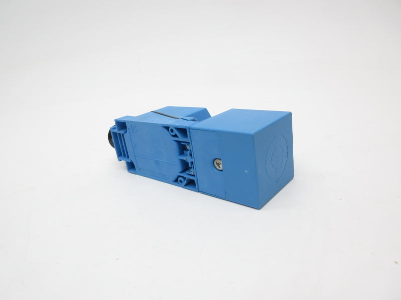 ALLEN BRADLEY 871L-XPB40Q40 SER. A 10-30VDC (GY/BL) NSMP