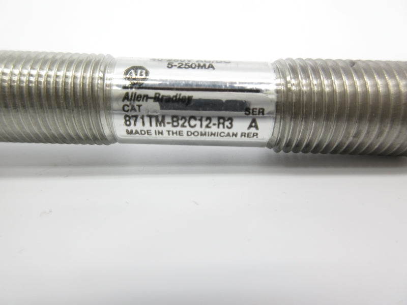 ALLEN BRADLEY 871TM-B2C12-R3 SER. A 40-250VAC/VDC NSNP