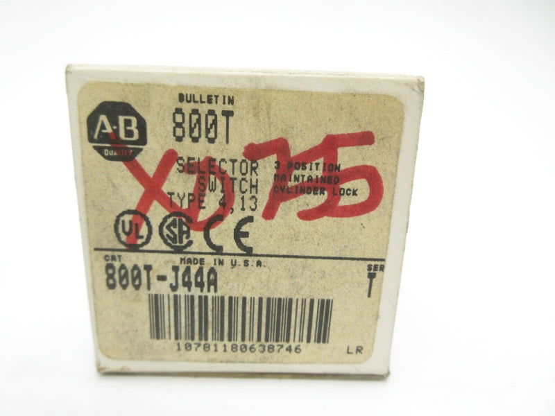 ALLEN BRADLEY 800T-J44A SER. T (GY/BL) NSMP