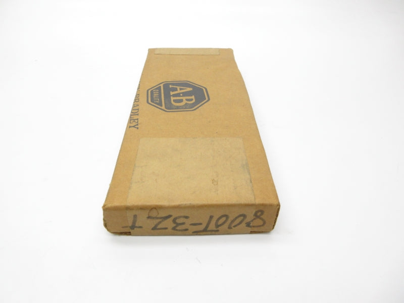 ALLEN BRADLEY 800T-3ZT SER. M (BR/YL) NSFS