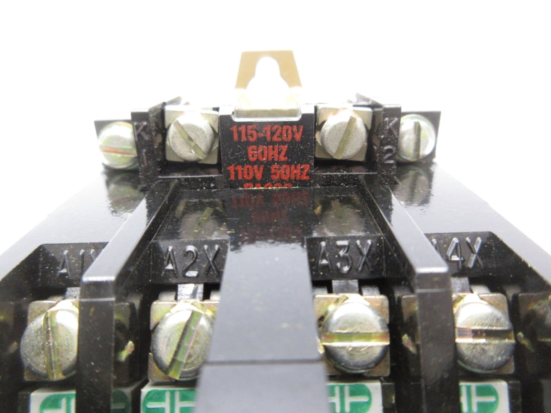 ALLEN BRADLEY 700-PT400A1 SER. B 120V NSNP