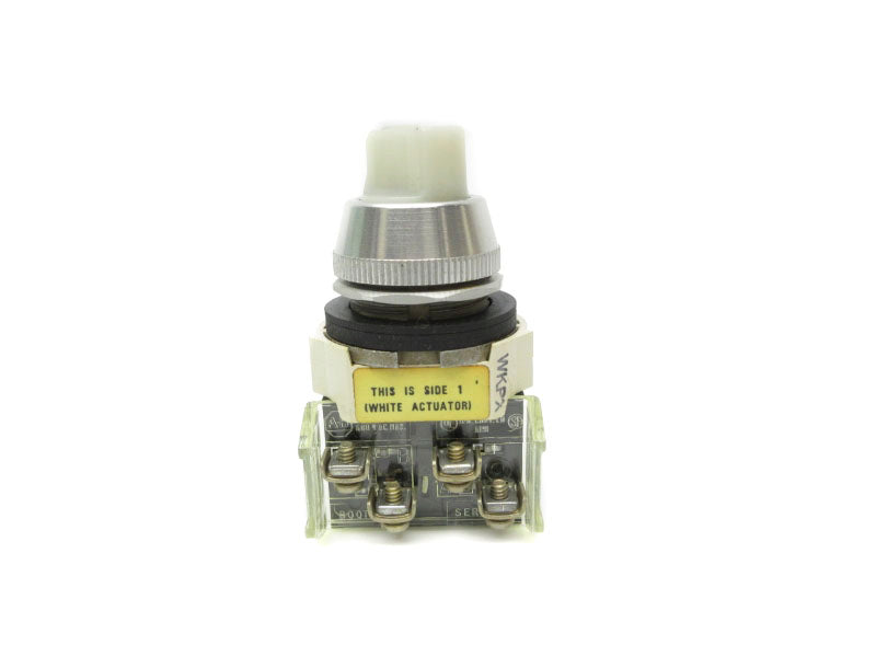 ALLEN BRADLEY 800T-16HW2KB6 SER. T 120V NSNP