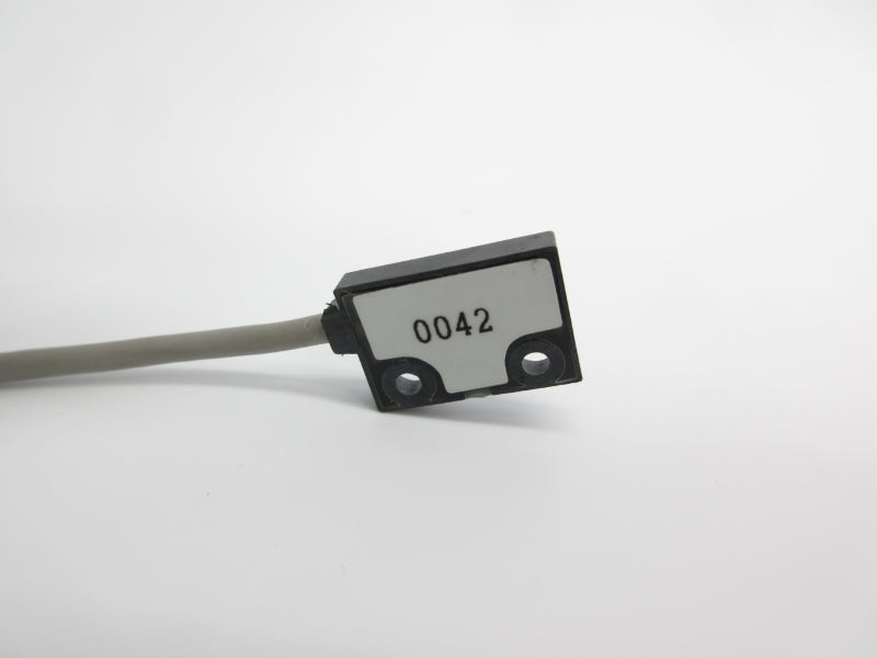 ALLEN BRADLEY 42KA-E2KNFK-A2 SER. A 24VDC NSNP