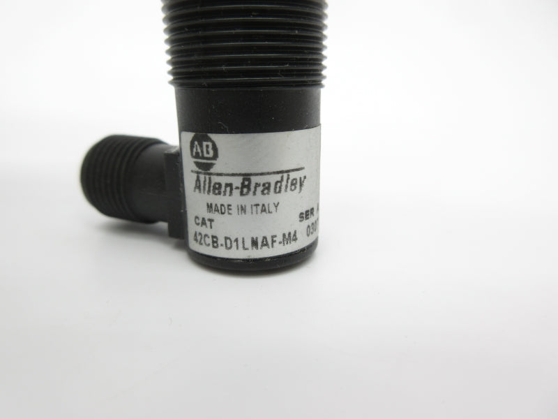 ALLEN BRADLEY 42CB-D1LNAF-M4 SER. A 10-30VDC NSNP