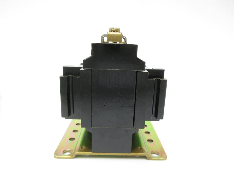 ALLEN BRADLEY 700-BR200A1 110/120V (BR/YL) NSMP