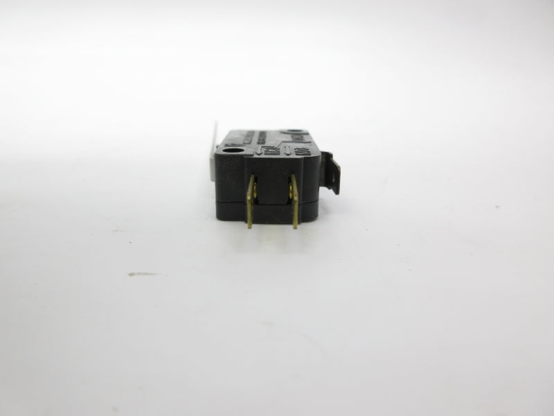 MICRO SWITCH V7-7B17D8-048 277VAC 11A NSNP