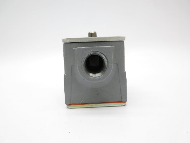 NAMCO EA700-10100 600VAC 5A NSMP