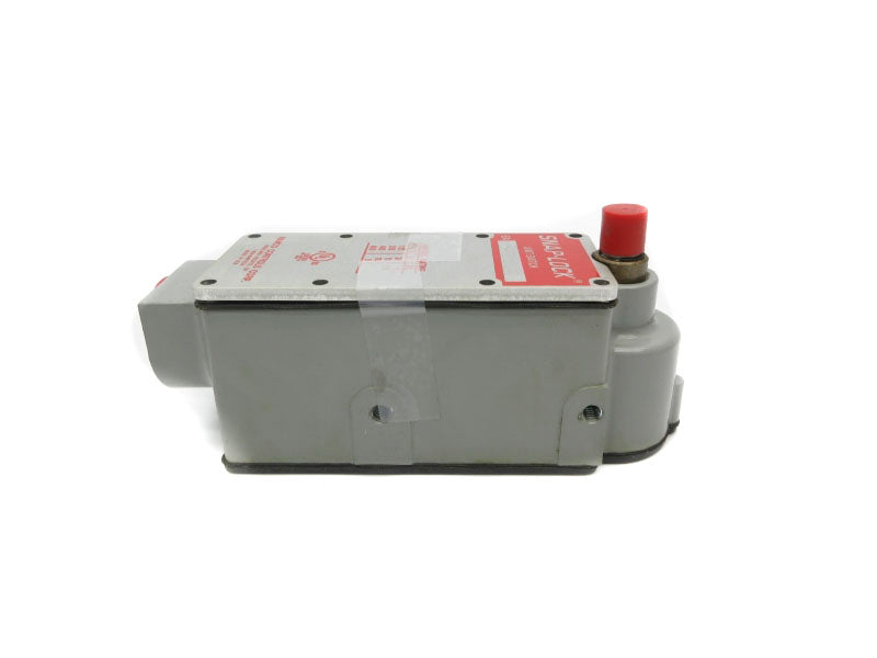 NAMCO EA700-20100 600VAC 5A UNMP