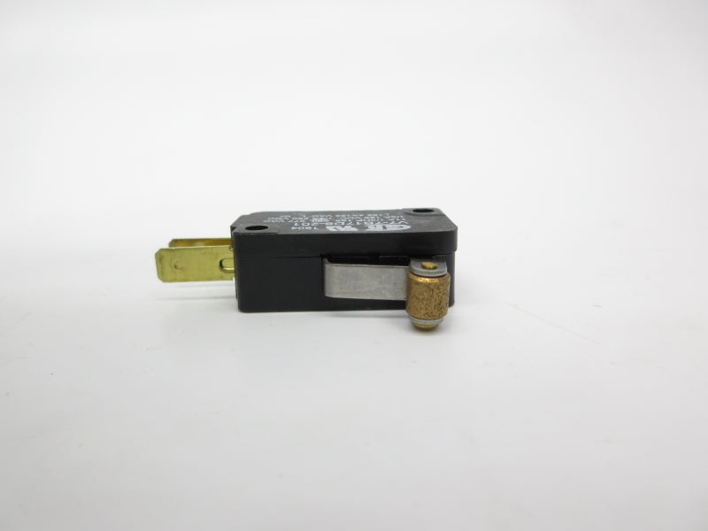 MICRO SWITCH V7-7B17D8-201 277VAC 11A NSNP