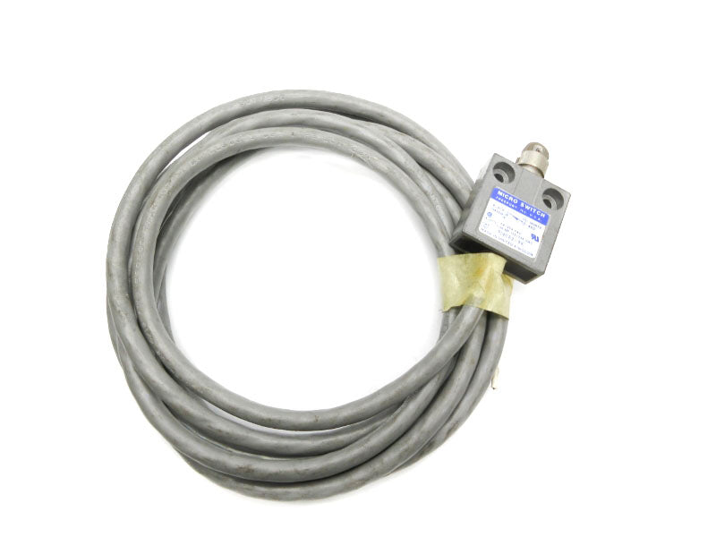 MICRO SWITCH 914CE2-9K 125/250VAC 5A UNMP