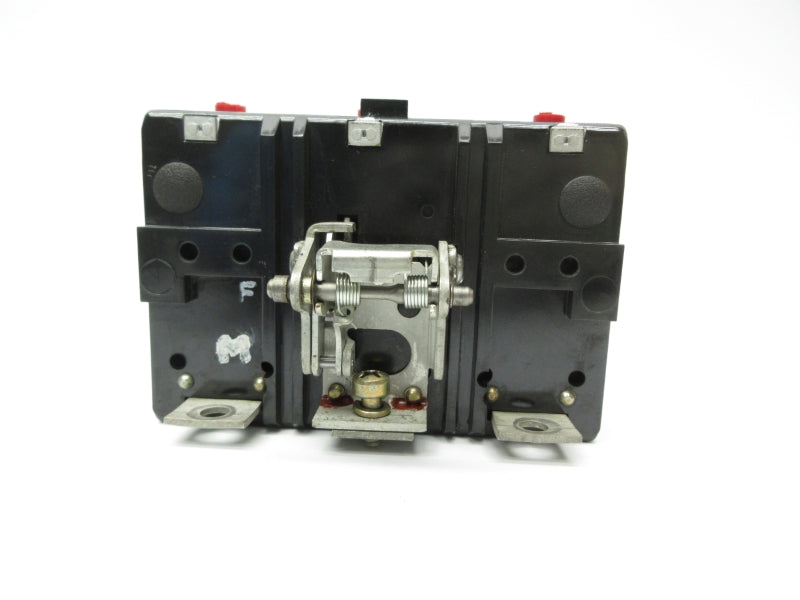 CUTLER HAMMER 5680D04G27 250A UNMP