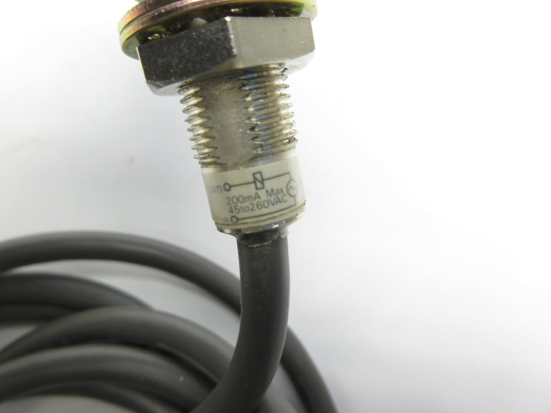 OMRON TL-X5MY1 45-260VAC NSNP
