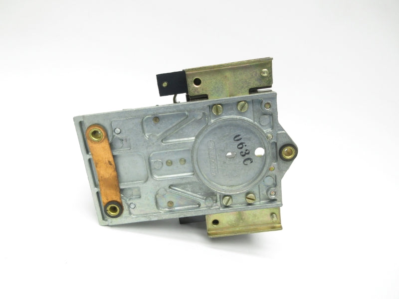 SYLVANIA 713UPG-76 120V 10A NSMP