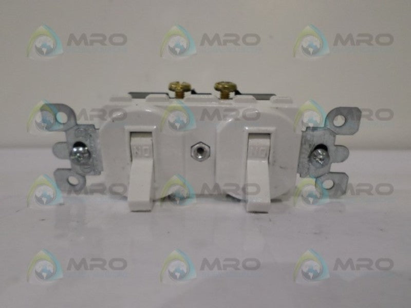 LEVITON 5334-W TWO SINGLE POLE COMBINATION DEVICE *NEW IN BOX*
