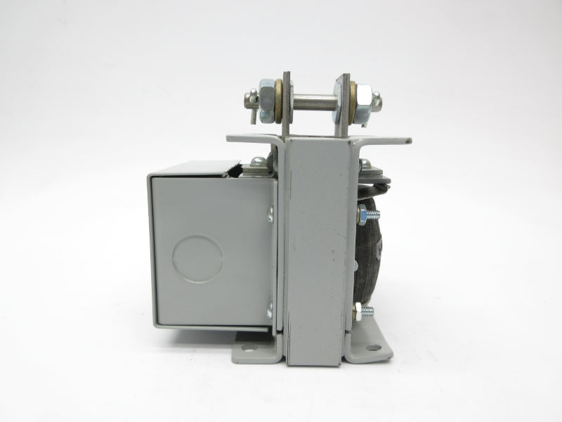 CUTLER HAMMER 10370H368 110V NSNP